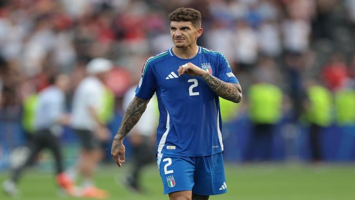 Italy defender Giovanni Di Lorenzo
